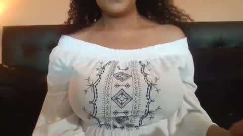 Snapshot of jasmine_devine1 chatting on May 28, 2026, 7:00 pm Jasmine online show from May 28, 2026, 7:00 pm