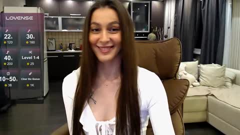Jasmine online show from June 2, 2026, 9:17 pm
