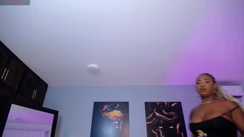 Instagram jasminecampbell1  online show from February 20, 2026, 2:17 pm