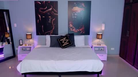 Instagram jasminecampbell1  online show from March 28, 2026, 3:33 pm