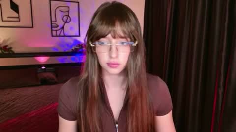 Snapshot of jasminelorens chatting on July 16, 2026, 9:37 am Jasmine online show from July 16, 2026, 9:37 am