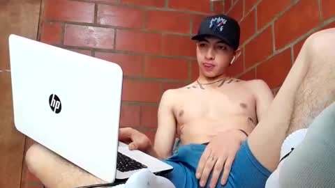 Snapshot of jason_bless1 chatting on November 9, 2025, 12:58 pm JASON BLESS1 online show from November 9, 2025, 12:58 pm