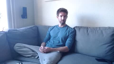 Jason online show from October 28, 2025, 2:09 pm