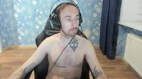 Snapshot of jasonwaker chatting on November 18, 2025, 9:30 pm jasonwaker online show from November 18, 2025, 9:30 pm