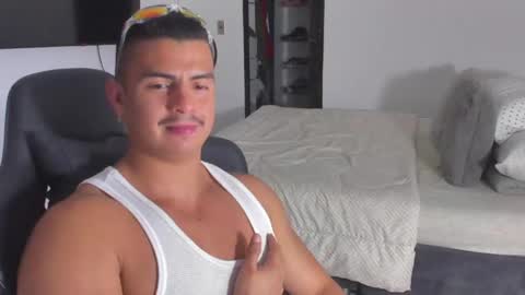 Snapshot of jasperbrooksx chatting on January 30, 2025, 11:45 pm JBrooksXx online show from January 30, 2025, 11:45 pm