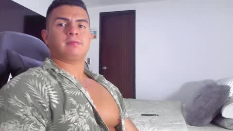 Snapshot of jasperbrooksx chatting on February 9, 2025, 4:14 am JBrooksXx online show from February 9, 2025, 4:14 am