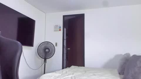 Snapshot of jasperbrooksx chatting on February 15, 2025, 9:59 pm JBrooksXx online show from February 15, 2025, 9:59 pm