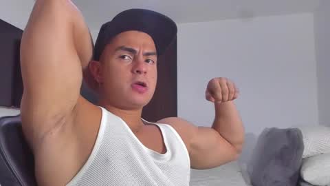 Snapshot of jasperbrooksx chatting on March 9, 2025, 10:19 pm JBrooksXx online show from March 9, 2025, 10:19 pm