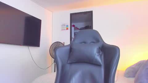 Snapshot of jasperbrooksx chatting on September 28, 2025, 8:47 pm JBrooksXx online show from September 28, 2025, 8:47 pm