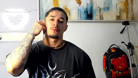 Snapshot of jasson_rodriguez69 chatting on February 8, 2025, 2:15 am Lil Dark online show from February 8, 2025, 2:15 am