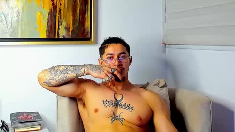 Snapshot of jasson_rodriguez69 chatting on October 18, 2025, 4:59 am Lil Dark online show from October 18, 2025, 4:59 am