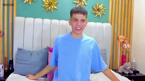 Snapshot of jasson_smit chatting on January 4, 2025, 12:38 pm J A S S O N online show from January 4, 2025, 12:38 pm