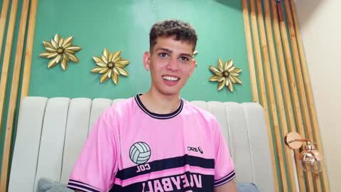 Snapshot of jasson_smit chatting on January 13, 2025, 3:47 pm J A S S O N online show from January 13, 2025, 3:47 pm