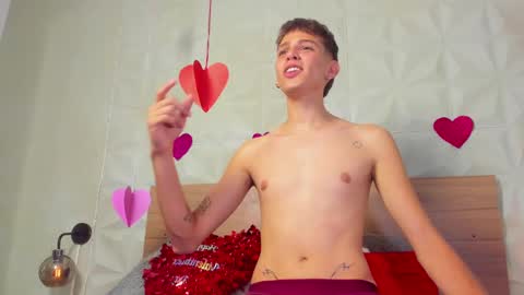 Snapshot of jasson_smit chatting on February 14, 2025, 4:09 pm J A S S O N online show from February 14, 2025, 4:09 pm