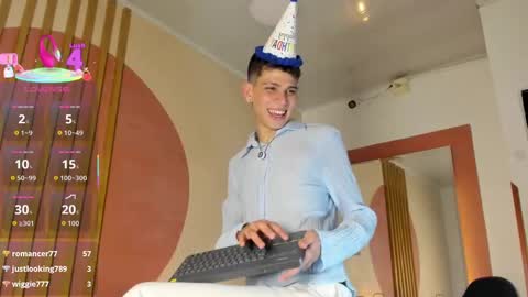 Snapshot of jasson_smit chatting on October 7, 2025, 8:17 pm J A S S O N online show from October 7, 2025, 8:17 pm