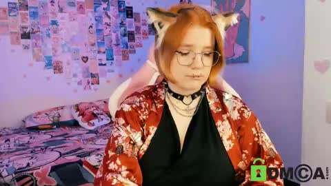 Katerina online show from May 14, 2026, 9:32 pm