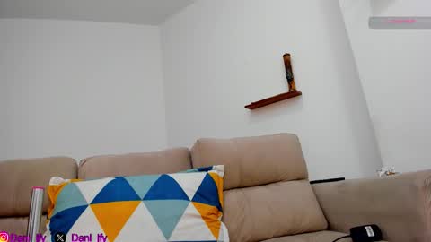 Snapshot of javi_8812 chatting on October 8, 2025, 12:19 am dani and javi online show from October 8, 2025, 12:19 am