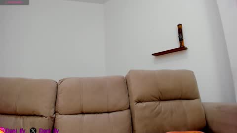 Snapshot of javi_8812 chatting on October 16, 2025, 11:39 pm dani and javi online show from October 16, 2025, 11:39 pm