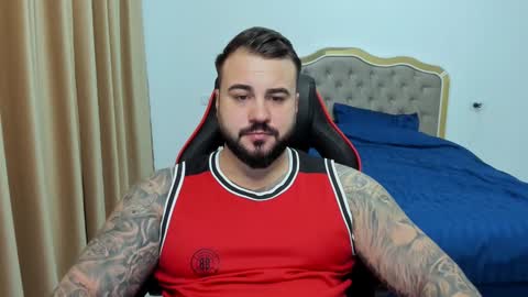 Snapshot of javicute4u chatting on December 12, 2024, 11:36 pm Javi online show from December 12, 2024, 11:36 pm