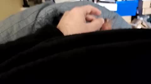 javier83max online show from January 17, 2026, 8:41 am