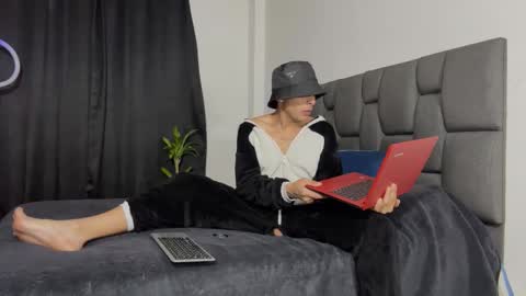 Javier online show from January 19, 2026, 6:39 am