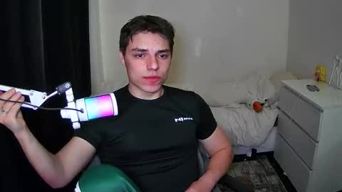 Snapshot of javiermire chatting on November 9, 2025, 10:19 pm javi online show from November 9, 2025, 10:19 pm