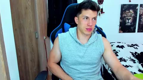 Javier online show from February 10, 2025, 5:30 pm