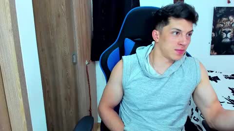 Javier online show from February 10, 2025, 8:31 pm