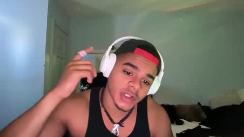 javiSdick online show from November 2, 2025, 5:48 pm