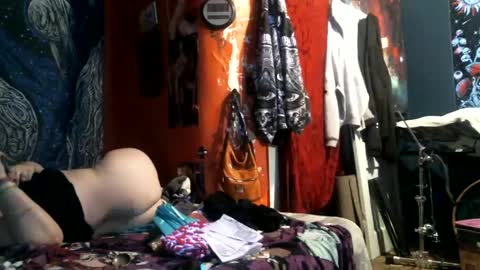 Snapshot of jax_skyfallin chatting on February 9, 2025, 10:42 am jaxxx666 online show from February 9, 2025, 10:42 am