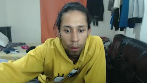 Snapshot of jaxivh16 chatting on October 14, 2025, 3:18 am jaxivh16 online show from October 14, 2025, 3:18 am