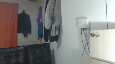 Snapshot of jaxivh16 chatting on October 16, 2025, 4:02 am jaxivh16 online show from October 16, 2025, 4:02 am