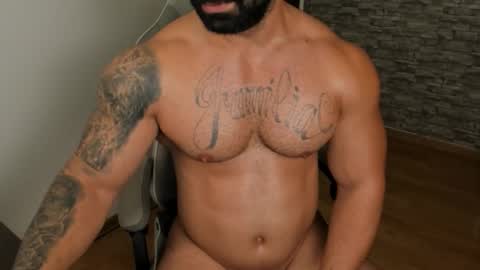 Snapshot of jaxonhunk chatting on September 26, 2025, 9:30 pm JaxonHunk online show from September 26, 2025, 9:30 pm