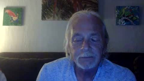 Snapshot of jay_jay1475 chatting on June 6, 2026, 2:33 pm jay-jay1475 online show from June 6, 2026, 2:33 pm