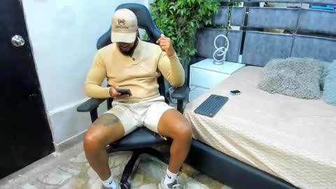 Snapshot of jay_jhonson chatting on February 4, 2026, 3:34 am jay jhonson online show from February 4, 2026, 3:34 am