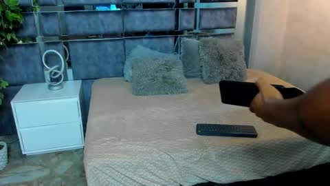 Snapshot of jay_jhonson chatting on February 19, 2026, 4:19 am jay jhonson online show from February 19, 2026, 4:19 am