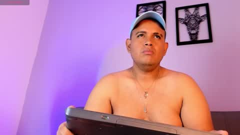 Snapshot of jay_kross1 chatting on March 2, 2026, 1:41 am jayyy online show from March 2, 2026, 1:41 am