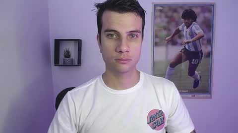 Snapshot of jayalvarrez_ chatting on December 1, 2024, 4:51 pm Jay Alvarrez online show from December 1, 2024, 4:51 pm