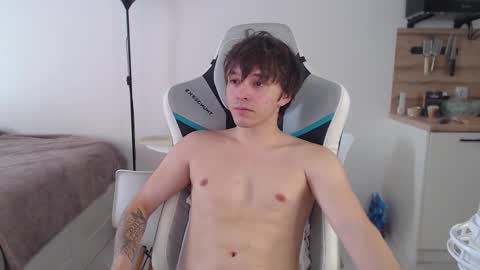 Jayce online show from September 18, 2025, 12:40 pm