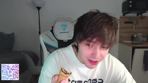 Jayce online show from October 7, 2025, 7:11 pm