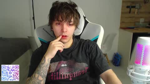 Jayce online show from January 18, 2026, 1:20 am