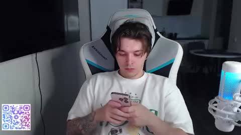 Jayce online show from July 5, 2026, 2:57 pm