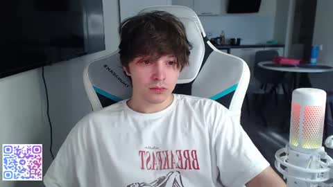 Jayce online show from July 9, 2026, 5:55 am