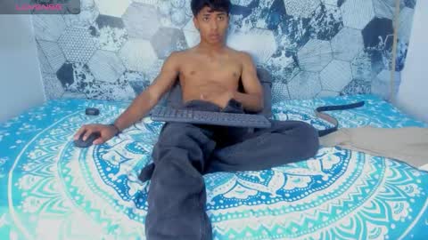 jaycob_black1 online show from September 8, 2025, 8:08 pm