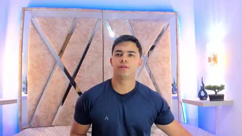 Snapshot of jayd_muscle chatting on November 15, 2025, 3:26 am jayd_muscle online show from November 15, 2025, 3:26 am