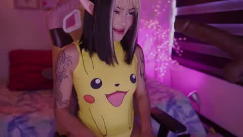 Snapshot of jayden_cournikovaa chatting on October 2, 2025, 8:49 pm Jayen online show from October 2, 2025, 8:49 pm