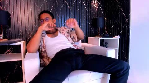 Jayden Morris online show from December 3, 2025, 11:19 am