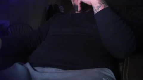 Snapshot of jayholew chatting on April 10, 2026, 8:41 am jayholew online show from April 10, 2026, 8:41 am