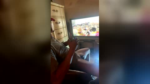 Snapshot of jayroxy27 chatting on December 17, 2025, 6:19 am jayroxy27 online show from December 17, 2025, 6:19 am