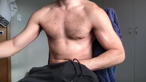 Snapshot of jayyyxxxxxx_______ chatting on July 18, 2026, 9:40 pm jayyyxxxxxx_______ online show from July 18, 2026, 9:40 pm